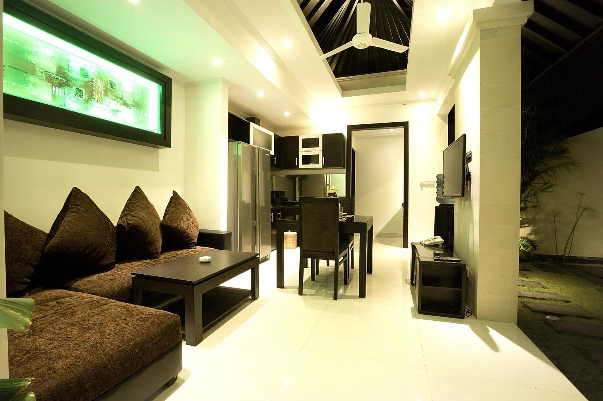 Blue Marlin Legian Villa Экстерьер фото