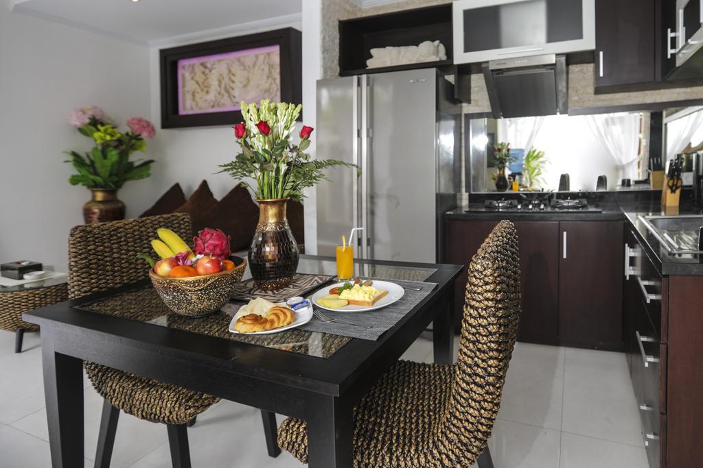Blue Marlin Legian Villa Экстерьер фото