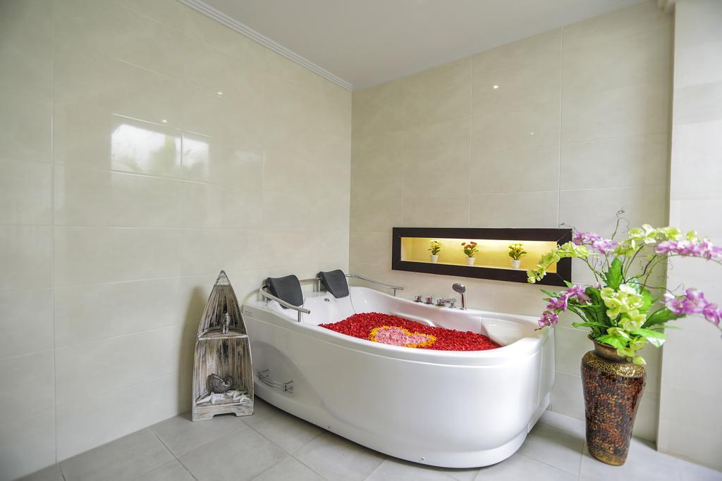 Blue Marlin Legian Villa Экстерьер фото