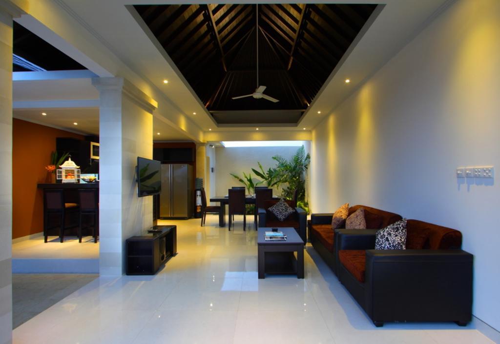 Blue Marlin Legian Villa Номер фото